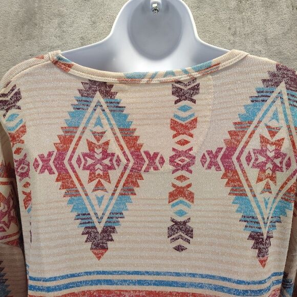 Panhandle Women Sz L Knit Long Sleeve Top Blouse Stretch Aztec Tribal Western - Picture 9 of 11